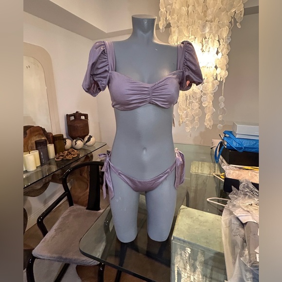 Storm Reid bikini swim 2 piece bathing suit crop top medium large - Picture 3 of 9